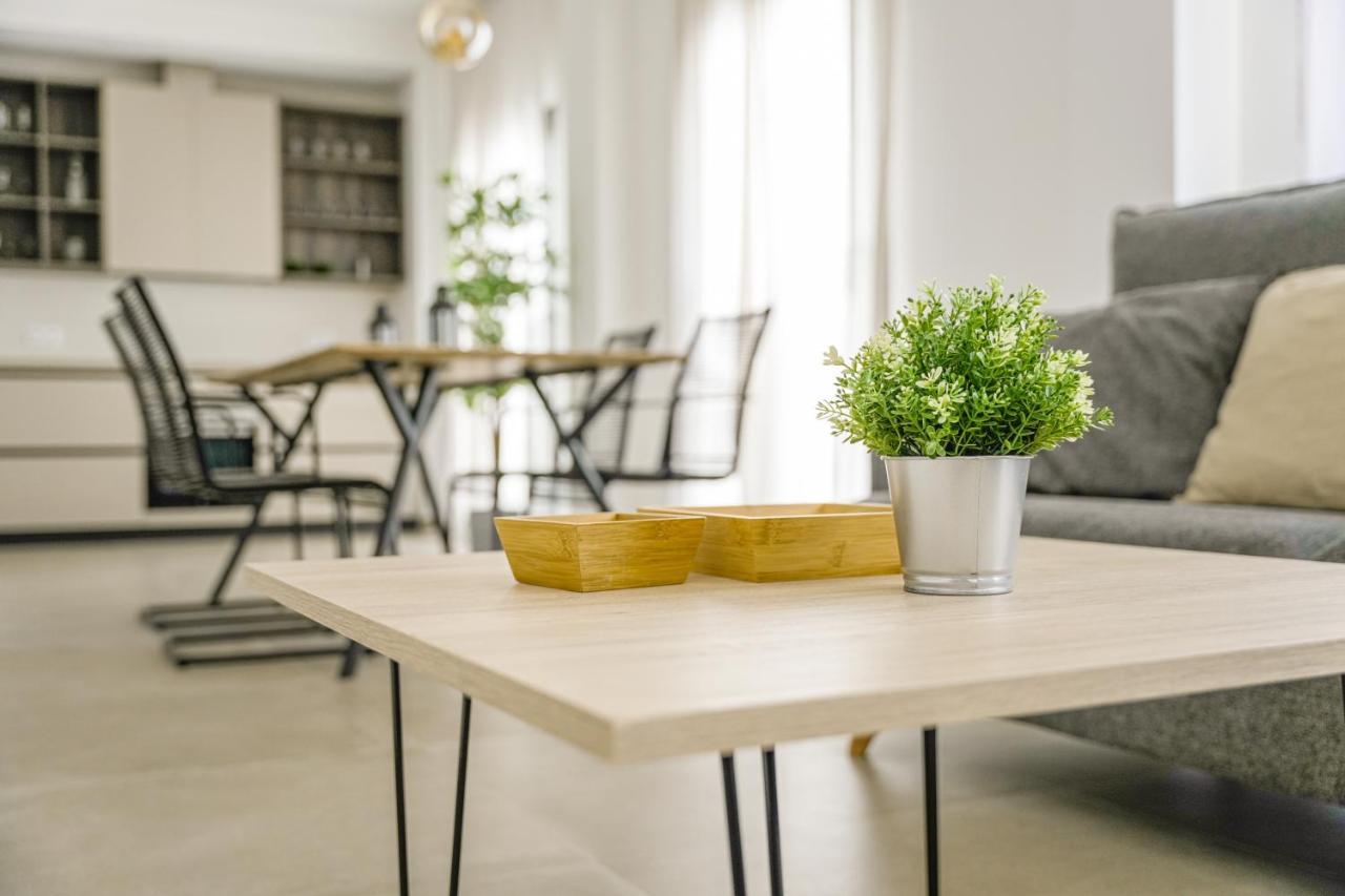 Moott Homes Suites Casa De Los Leones Apto 1 المرية المظهر الخارجي الصورة
