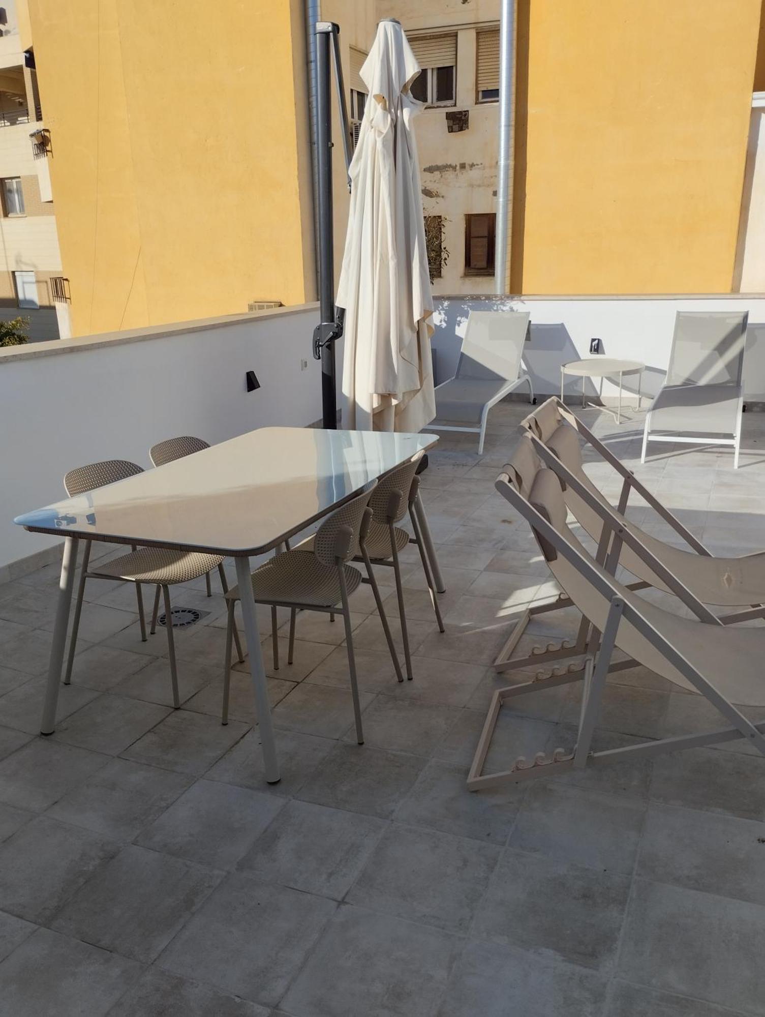 Moott Homes Suites Casa De Los Leones Apto 1 المرية المظهر الخارجي الصورة